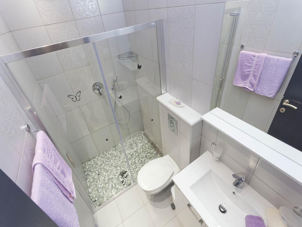 Apartments Luxury Oasis Makarska Ngoại thất bức ảnh